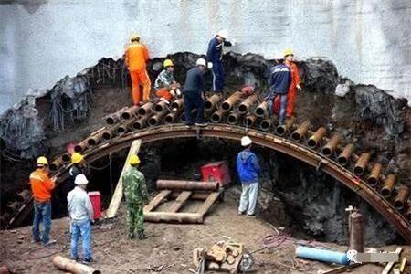 滑县隧道钢花管支护案例